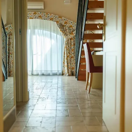 Luisa Francesca 3* Montebelluna