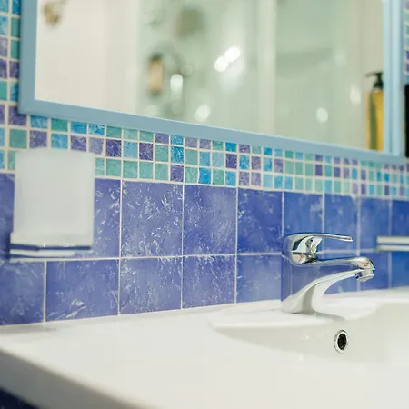 Luisa Francesca Hotel