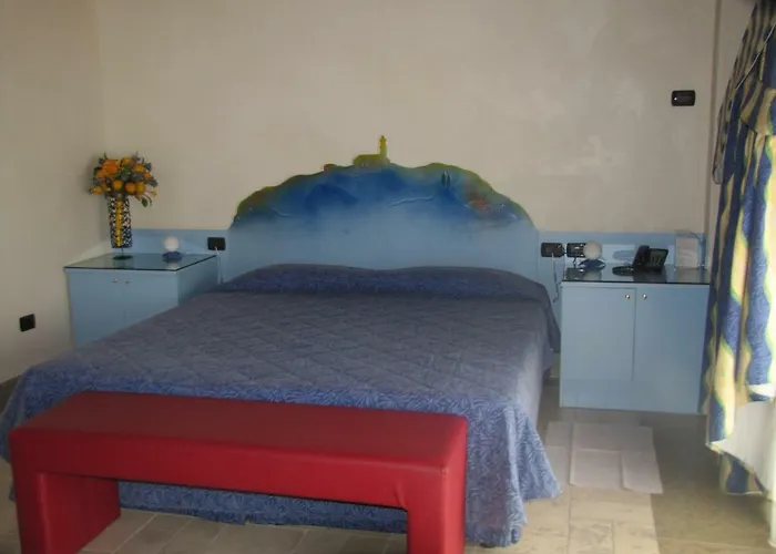 Luisa Francesca Hotel 3*